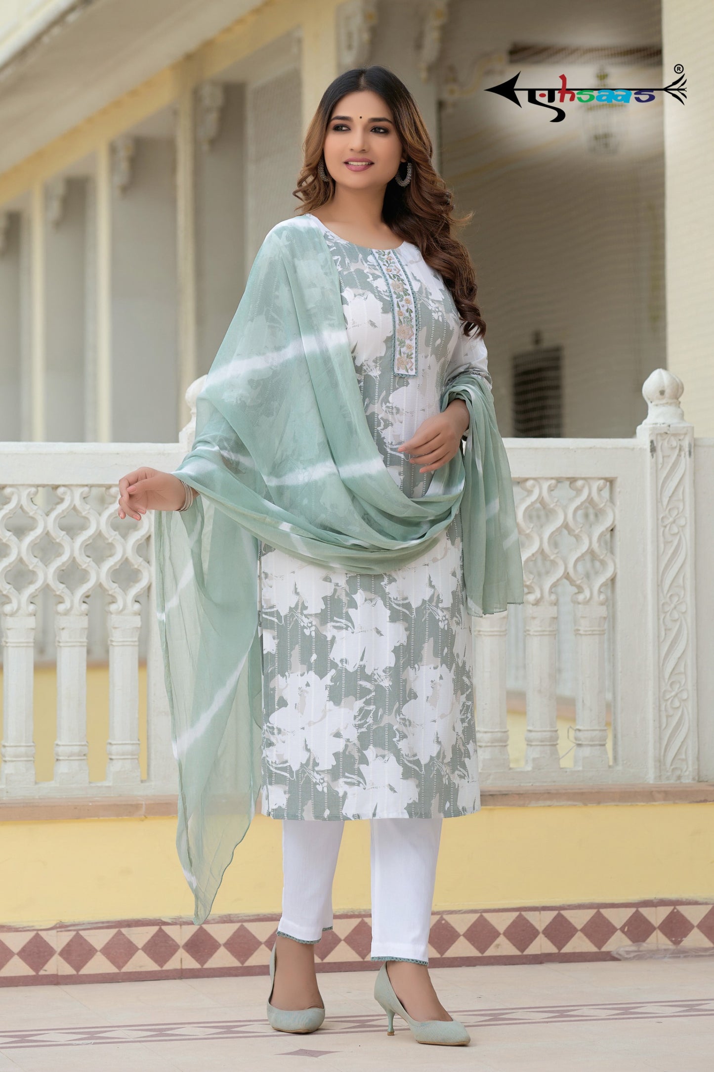 Viscose Floral Green Printed Kurta Set